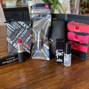 MAC 5 Pc Lipstick Set